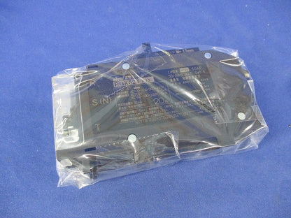 漏電ブレーカ2P2E20A(テプラ痕有) PGX52T