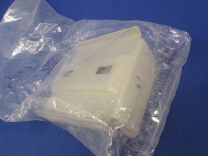 QRラック用 盤取付金具(新品未開封) QRU1
