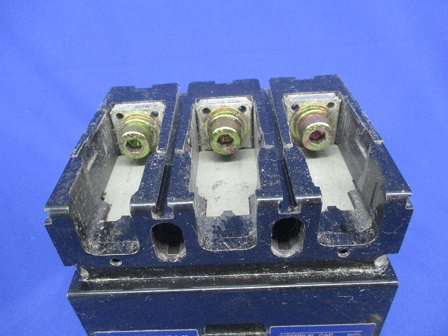 ノーヒューズブレーカ 3P125A(傷・汚れ有) NF225-CS