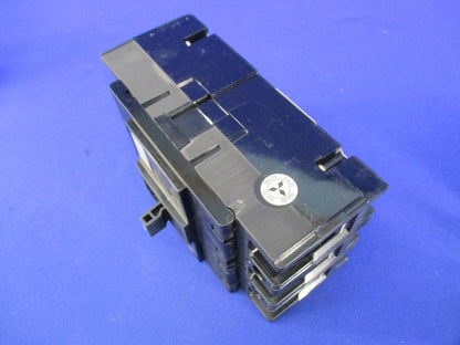 ノーヒューズブレーカ 3P100A NF100-GF