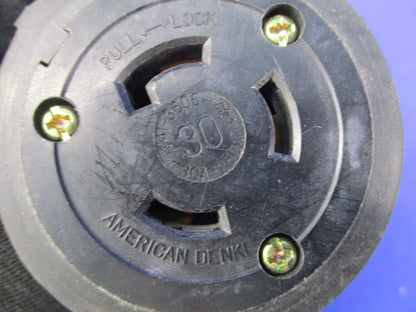 引っ掛け 防水コンセント(キズ・汚れ有) 型番不明