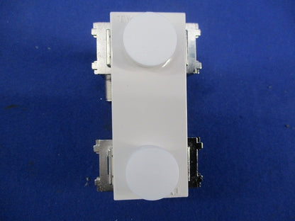 直列ユニット中間用(2端子型) CSF-K77W-7