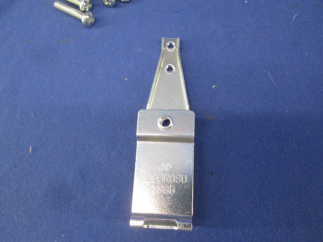 二重天井用金具(18個入) T38B
