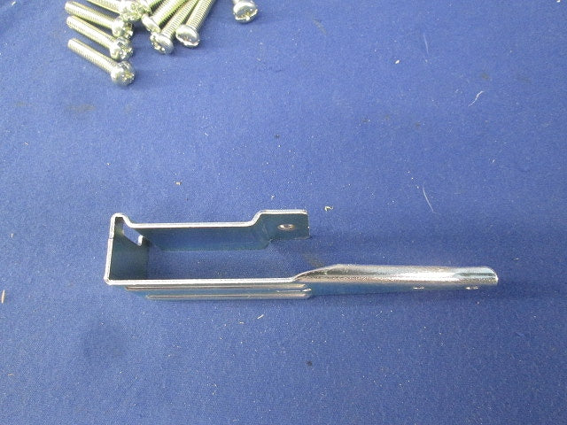 二重天井用金具(18個入) T38B