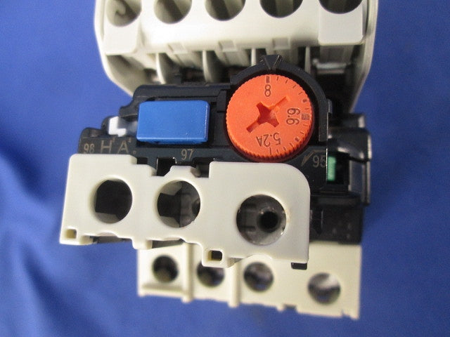 電磁開閉器(開放形)サマーリレー付 S-T12+TH-T18KP