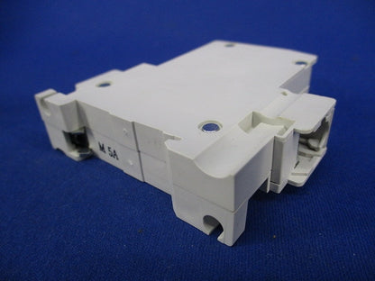サーキットプロテクタ 1P5A CP30-BA