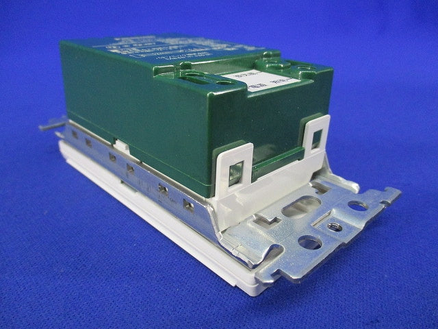 ほんのり点灯スイッチ(白熱灯用120W・換気扇連動)ホワイト WTC5733