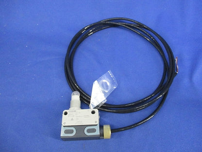 耐油リミットスイッチ D4ER-1A21N