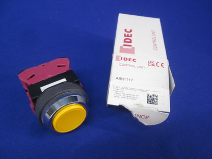 ボタンスイッチ(φ30 TWNシリーズ・黄色・モメンタリ形) ABN111Y