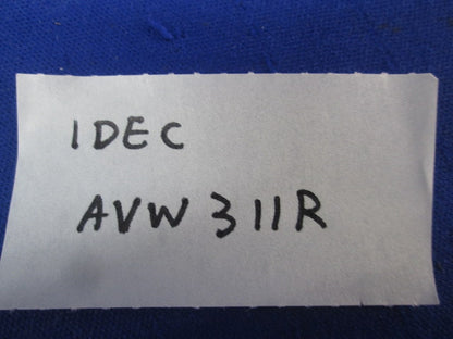 φ22 TWシリーズ 押ボタンスイッチ 中形プッシュロックターンリセット(箱違い) AVW311R