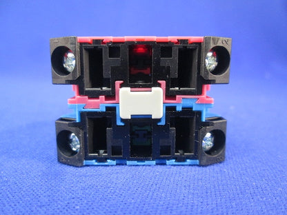 φ22 TWシリーズ 押ボタンスイッチ 中形プッシュロックターンリセット(箱違い) AVW311R