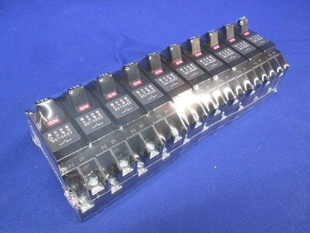 太陽光発電用直流開閉器 2P12A(10個入)(新品未開封) NT32D10H