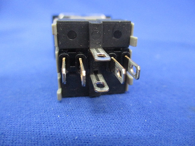 押しボタンスイッチ(白)(3個入) AH164-TL5