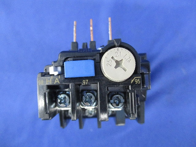 サーマルリレー 2.1A(1.7A-2.5A) TH-T18