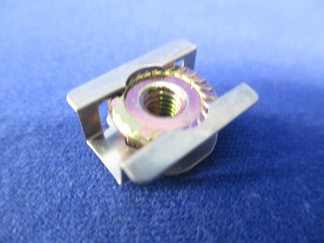 ネジックナット(100個入×2計200個入 RF-4