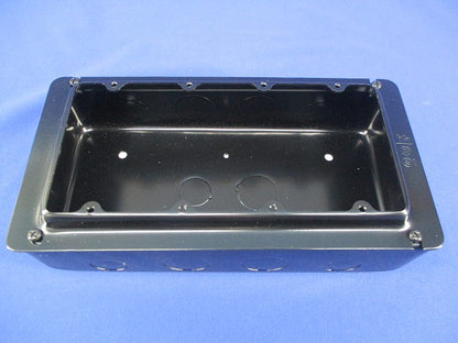 埋込スイッチボックス セーリスボックス4個用(塗代付) 型番不明