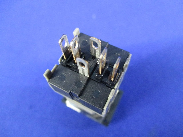 押しボタンスイッチ(白) AH164-TL5