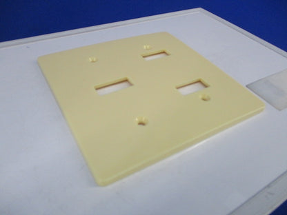 プレート(9枚入)(クリーム色)(キズ・汚れ有) 1K2KP