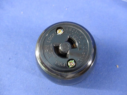 引掛形露出コンセント(5個入) S40