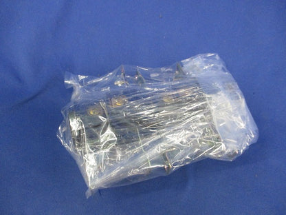 引掛形埋込コンセント(5個入) 40