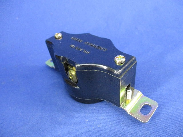 引掛型埋込コンセント(8個入) 140