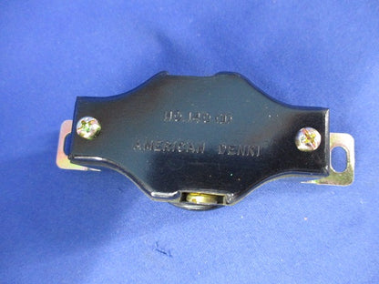 引掛型埋込コンセント(8個入) 140