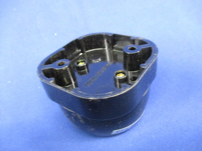 引掛形露出コンセント(6個入)傷・汚れ有 2221