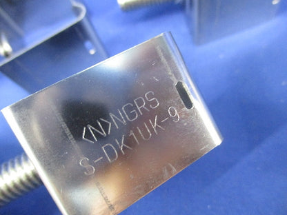 照明器具取付金具(ステンレス)(5個入) S-DK1UK-9