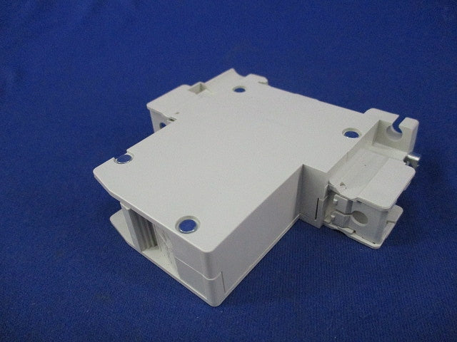 サーキットプロテクタ 1P1E3A CP30-BA