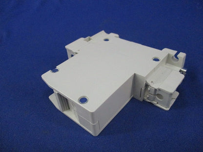 サーキットプロテクタ 1P1E3A CP30-BA