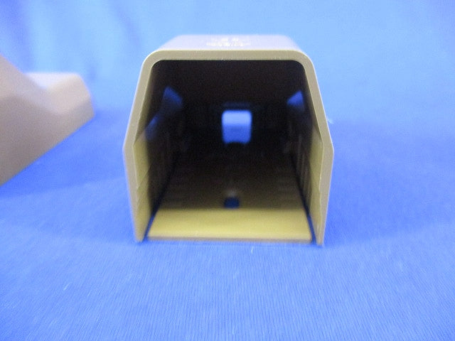 プラモール付属品コーナージョイント(8個入)(茶)(キズ有) MLC-FB