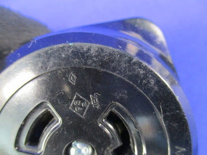 接地2P20A引掛露出コンセント(2個入)(汚れ有) WK2520