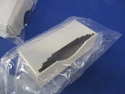 ガードマン?付属品 タチアゲ3号(3個入)(ミルキーホワイト)(新品未開封) GAV33
