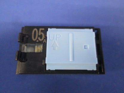 コスモシリーズワイド21 埋込パイロット・ほたるスイッチB 片切 0.5A WT50412