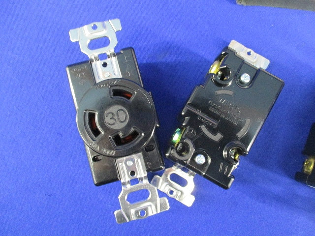 引掛埋込コンセントセット(混在4個入) WF2330他