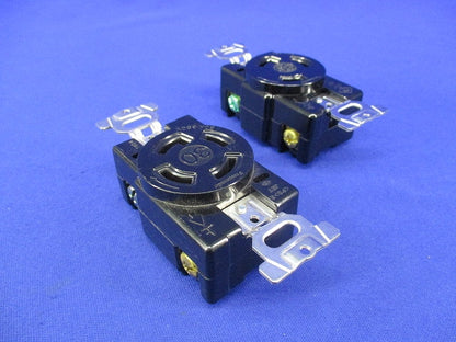 引掛埋込コンセントセット(混在4個入) WF2330他