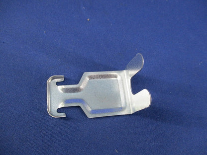 二重天井用金具 クリップ(95個入) AKC1