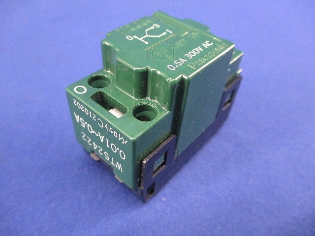 埋込パイロットスイッチC(3路)(2個入) WT52422