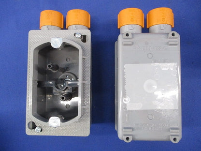 埋込スイッチボックス(8個入)(キズ・汚れ有) CDO-16SWG