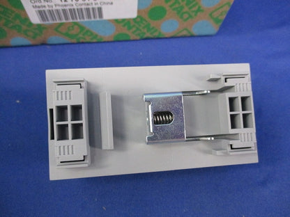 PLC用コネクタ端子台 VSF-FLK40/SPT1.5/OM3-J