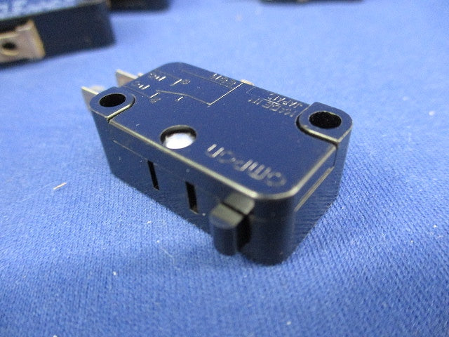 小形基本スイッチ(8個入) V-15-1A6