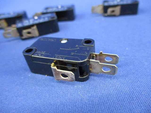 小形基本スイッチ(8個入) V-15-1A6