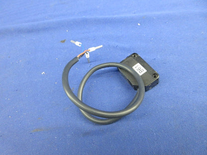 アンプ内蔵型光電センサ(コード長さ240mm)(ジャンク品) E3Z-B61
