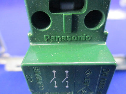 埋込(入･切)表示スイッチセット(ホワイト) WTC52631W01