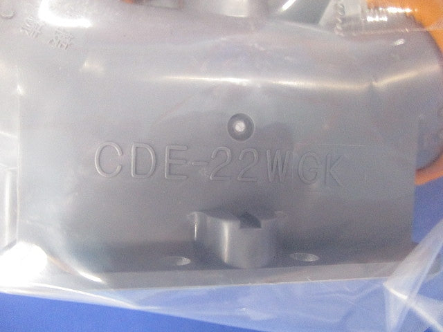 送りエンド Gタイプ・スクリュー釘付 CD単層波付管22用 10個入 CDE-22WGK-10