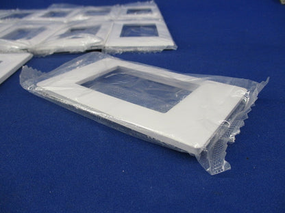 スイッチプレート(13個入)マットホワイト WTA7101