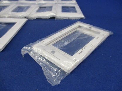 スイッチプレート(13個入)マットホワイト WTA7101