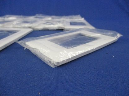 スイッチプレート(13個入)マットホワイト WTA7101