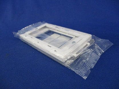保護カバー付スイッチプレート(4個入)(ホワイト)(新品未開封) WTA79512W