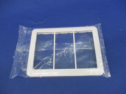 スイッチプレート3連用(4枚入)(ホワイト)(新品未開封) WTC7103